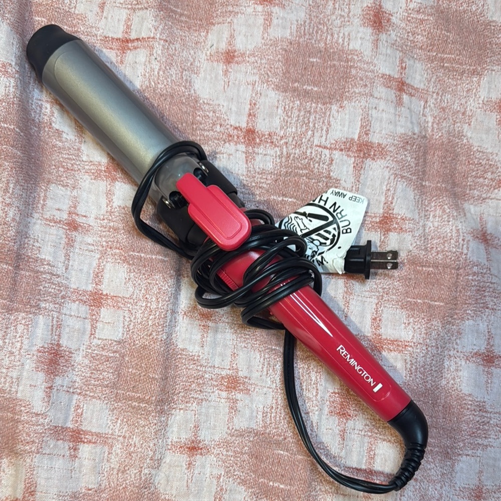 Remington Silver and Pink Curling Iron